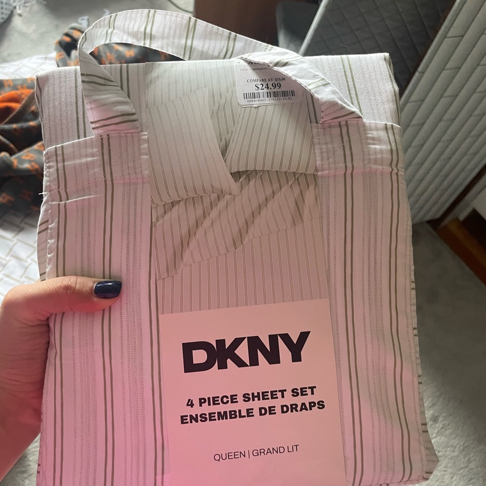 DKNY White Sheet Set with Green Pinstripes